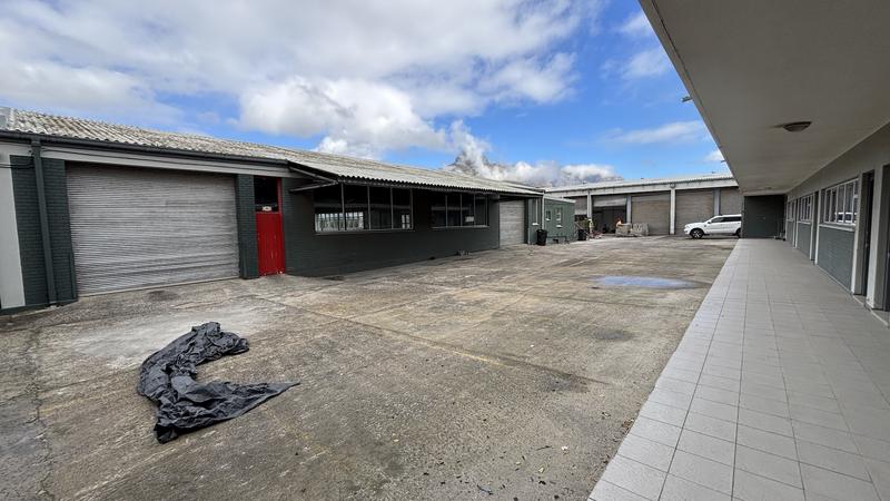 To Let commercial Property for Rent in Paarden Eiland Western Cape